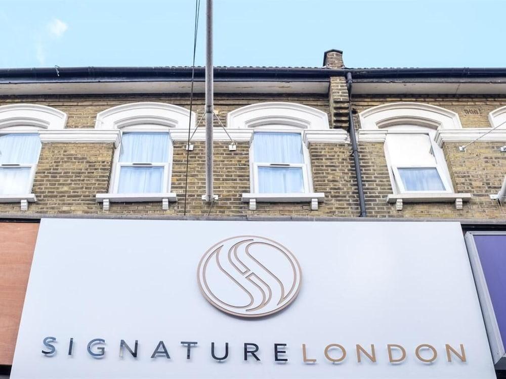 Signature Hotel London Илфорд Экстерьер фото