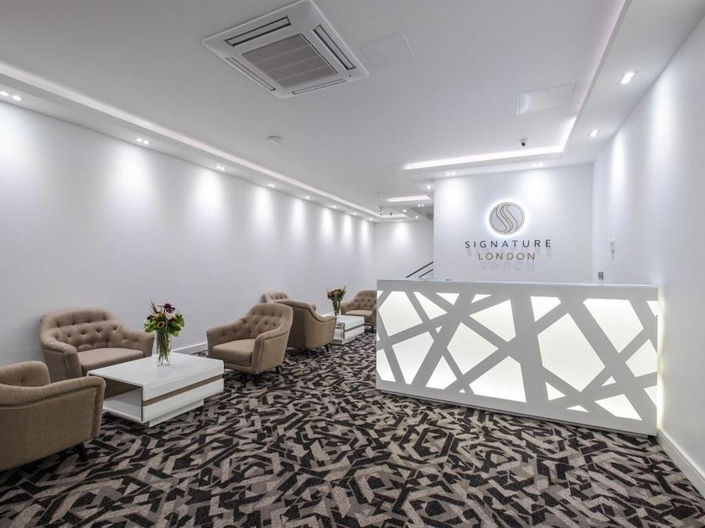 Signature Hotel London Илфорд Экстерьер фото